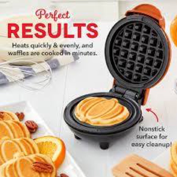 Pumpkin Mini Dash Waffle Maker - Picture 7 of 7